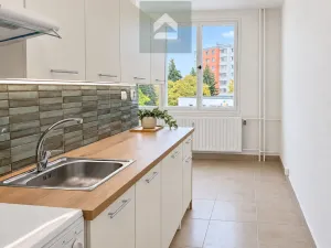 Prodej bytu 2+1, Klatovy - Klatovy III, Plzeňská, 65 m2