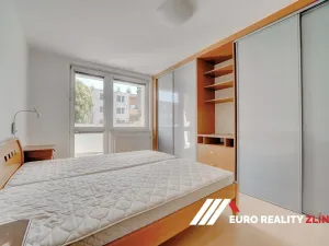 Pronájem bytu 2+1, Zlín, Dřevnická, 66 m2