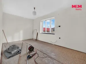 Prodej rodinného domu, Černovice, Mariánské náměstí, 237 m2