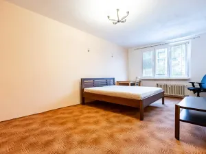 Prodej bytu 2+1, Praha - Hostivař, Tenisová, 66 m2