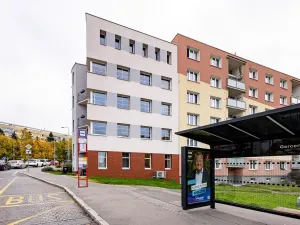 Prodej bytu 2+1, Praha - Hostivař, Tenisová, 66 m2