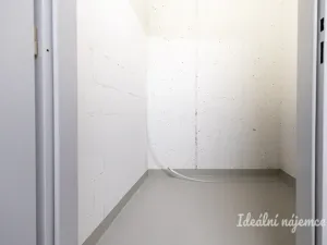 Pronájem bytu 1+kk, Praha - Hostivař, Arnošta Staňka, 35 m2