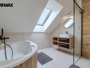 Pronájem rodinného domu, Dobratice, 155 m2