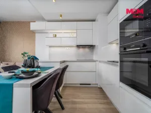 Prodej bytu 3+kk, Hradec Králové - Nový Hradec Králové, třída Edvarda Beneše, 81 m2