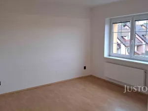 Pronájem bytu 2+kk, Liberec - Liberec XXX-Vratislavice nad Nisou, Tyršův vrch, 61 m2