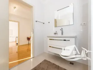 Prodej rodinného domu, Rogoznica, Chorvatsko, 180 m2