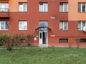 Pronájem atypického bytu, Praha - Záběhlice, Jabloňová, 50 m2
