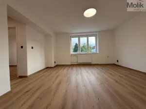 Prodej bytu 3+1, Meziboří, Májová, 57 m2