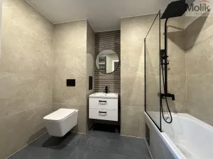 Prodej bytu 3+1, Meziboří, Májová, 57 m2