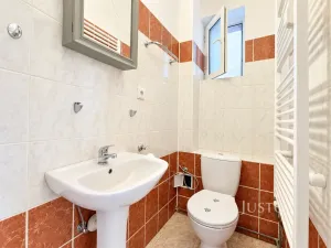 Pronájem bytu 2+1, Ústí nad Labem - Ústí nad Labem-centrum, Mírové náměstí, 64 m2