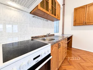 Pronájem bytu 2+1, Ústí nad Labem - Ústí nad Labem-centrum, Mírové náměstí, 64 m2