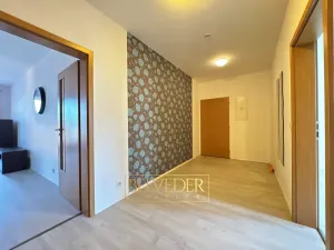 Pronájem bytu 2+kk, Teplice, Albrechtova, 61 m2
