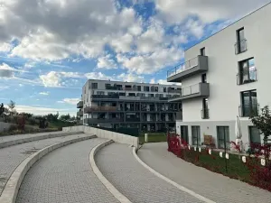 Pronájem bytu 2+kk, Horoměřice, Velvarská, 53 m2