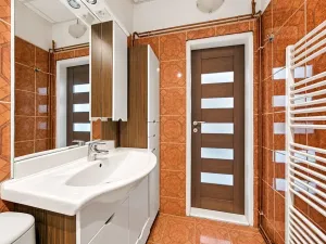 Prodej bytu 2+1, Novosedlice, Míru, 58 m2