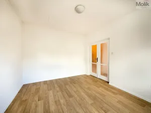 Prodej bytu 2+1, Duchcov, Sadová, 50 m2