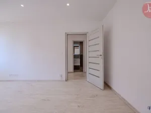 Prodej bytu 1+1, Ostrava, Evžena Rošického, 35 m2