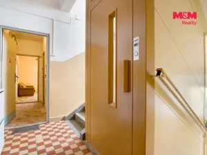 Prodej bytu 2+1, Chomutov, Haškova, 50 m2