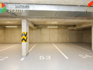 Pronájem garážového stání, Beroun, U Židovského hřbitova, 18 m2