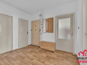 Prodej bytu 2+1, Praha - Řepy, Makovského, 67 m2