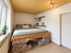 Prodej rodinného domu, Žerůtky, 193 m2