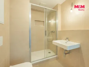 Prodej bytu 2+kk, Praha, Prosecká, 39 m2
