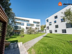 Pronájem bytu 2+kk, Ostrava, Na Burni, 53 m2