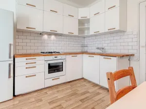 Pronájem bytu 2+kk, Praha - Žižkov, Jeseniova, 50 m2