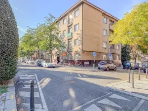 Pronájem bytu 2+kk, Praha - Žižkov, Jeseniova, 50 m2
