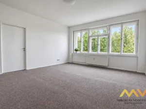 Pronájem bytu 3+1, Hradec Králové, Nerudova, 95 m2