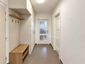 Pronájem bytu 2+kk, Praha - Dejvice, Paťanka, 64 m2