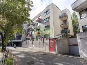 Prodej bytu 3+kk, Praha, U michelského mlýna, 75 m2