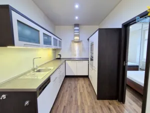 Pronájem bytu 2+kk, Praha - Vršovice, Moskevská, 46 m2