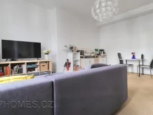 Pronájem bytu 2+1, Praha - Karlín, Thámova, 50 m2