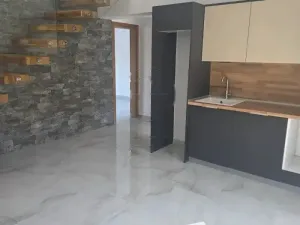 Prodej bytu 4+kk, Nea Irakleia, Řecko, 72 m2