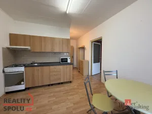 Pronájem bytu 1+1, Louny, Kpt. Nálepky, 30 m2