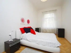 Pronájem bytu 3+1, Praha - Vinohrady, Mánesova, 108 m2