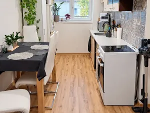 Pronájem bytu 2+1, Pardubice, Dašická, 55 m2