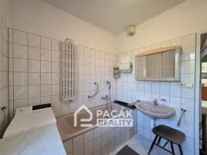 Prodej bytu 2+1, Olomouc, Politických vězňů, 74 m2