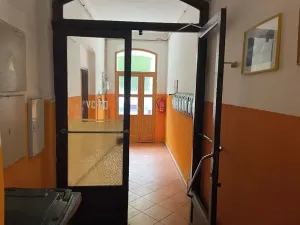 Prodej obchodního prostoru, Karlovy Vary, Mariánskolázeňská, 43 m2