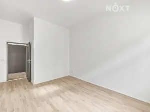 Prodej bytu 2+kk, Praha - Libeň, V zahradách, 52 m2