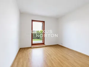 Pronájem bytu 3+kk, Praha - Uhříněves, V bytovkách, 143 m2