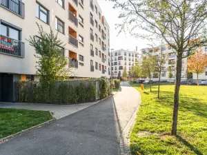 Pronájem bytu 2+kk, Praha - Uhříněves, Jindřicha Bubeníčka, 37 m2