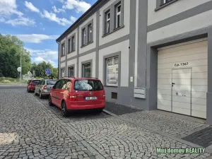 Pronájem restaurace, Žatec, Husitské náměstí, 300 m2