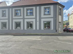 Pronájem restaurace, Žatec, Husitské náměstí, 300 m2