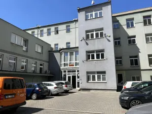 Pronájem kanceláře, Praha - Žižkov, Hartigova, 145 m2