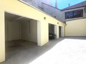 Pronájem garážového stání, Písek - Vnitřní Město, V Koutě, 35 m2