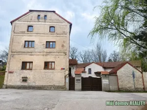 Pronájem vily, Praha - Písnice, Putimská, 1300 m2