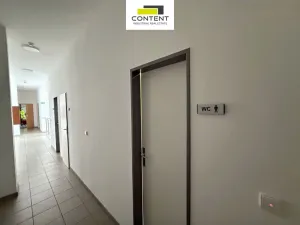 Pronájem výrobních prostor, Praha - Hostivař, Průmyslová, 2695 m2