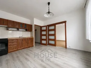 Pronájem bytu 2+kk, Teplice, Antala Staška, 37 m2