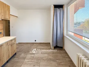 Pronájem bytu 2+1, Znojmo, Dukelských bojovníků, 55 m2